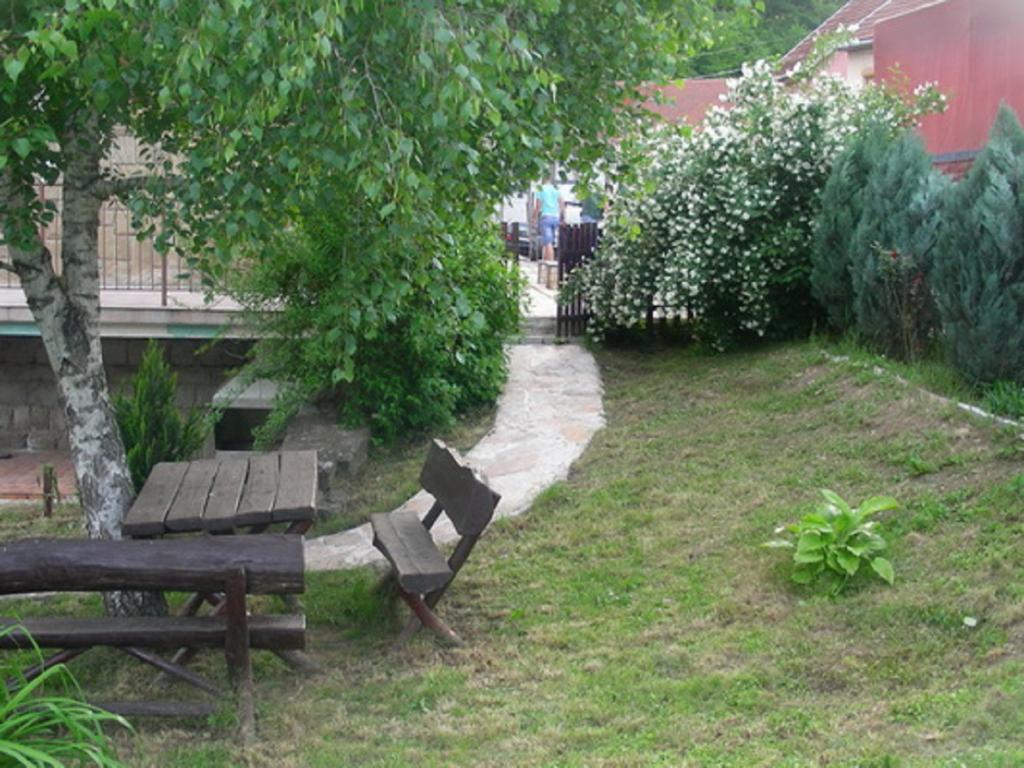 Guesthouse Smiljanic Slavkovica Экстерьер фото